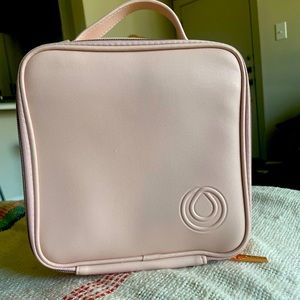 New Monat Pink Make Up Case